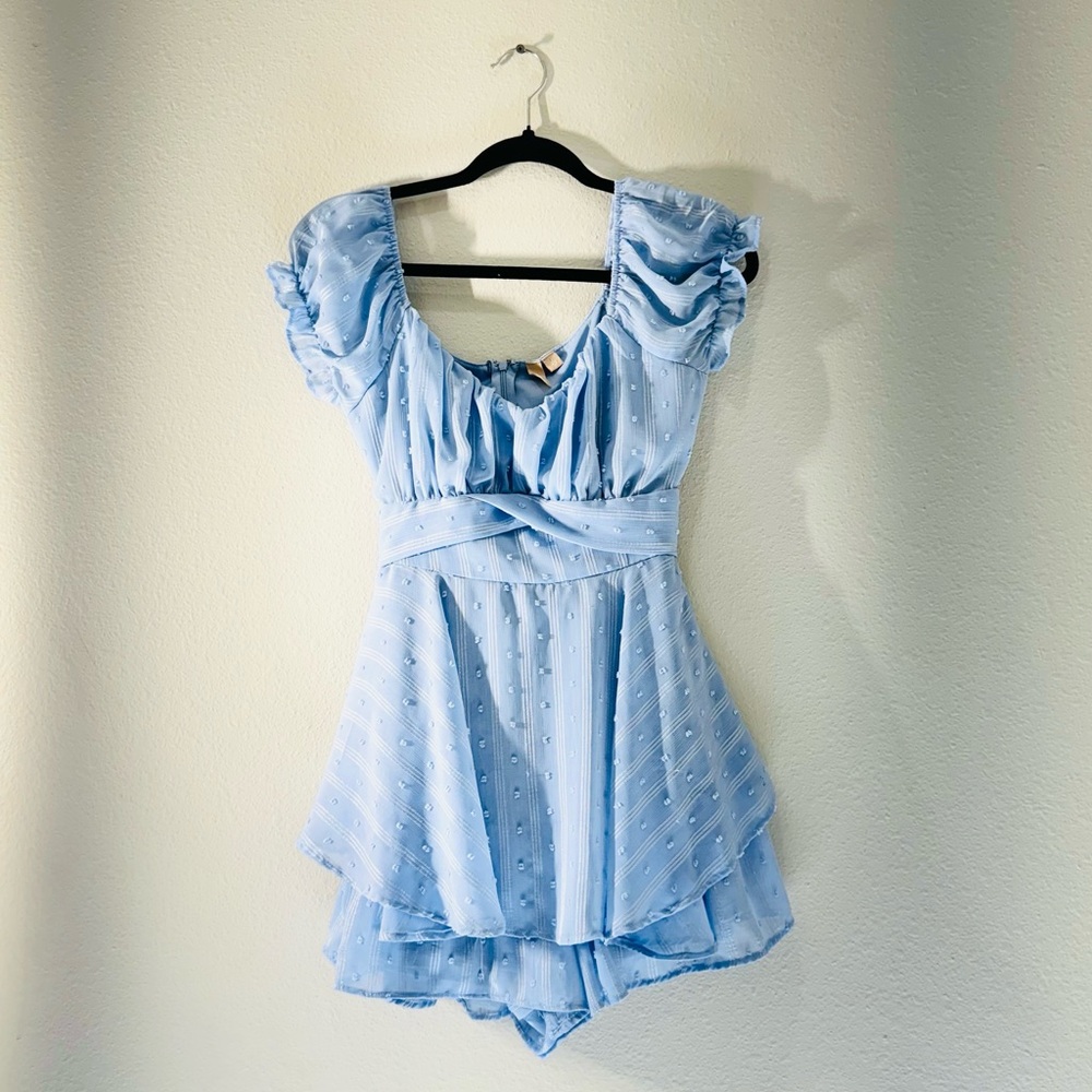B. DARLIN Size L sky blue great condition.